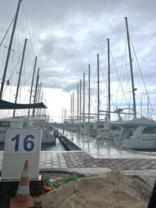 yachtcharter time - winter in der Marina Sukosan